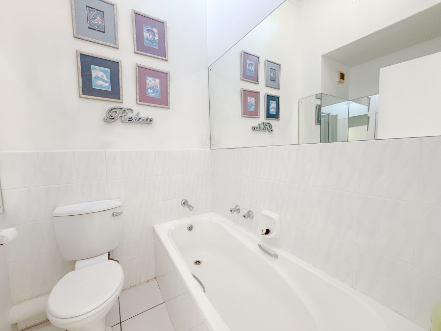 To Let 2 Bedroom Property for Rent in Goose Valley Western Cape